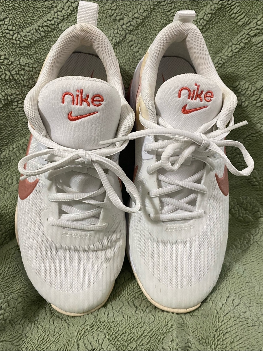 Nike Women’s White and Coral Pink Training Sneakers